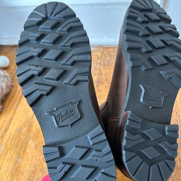 Men’s Florsheim Renegade Chelsea Boot size 8W worn once EUC - Picture 6 of 8